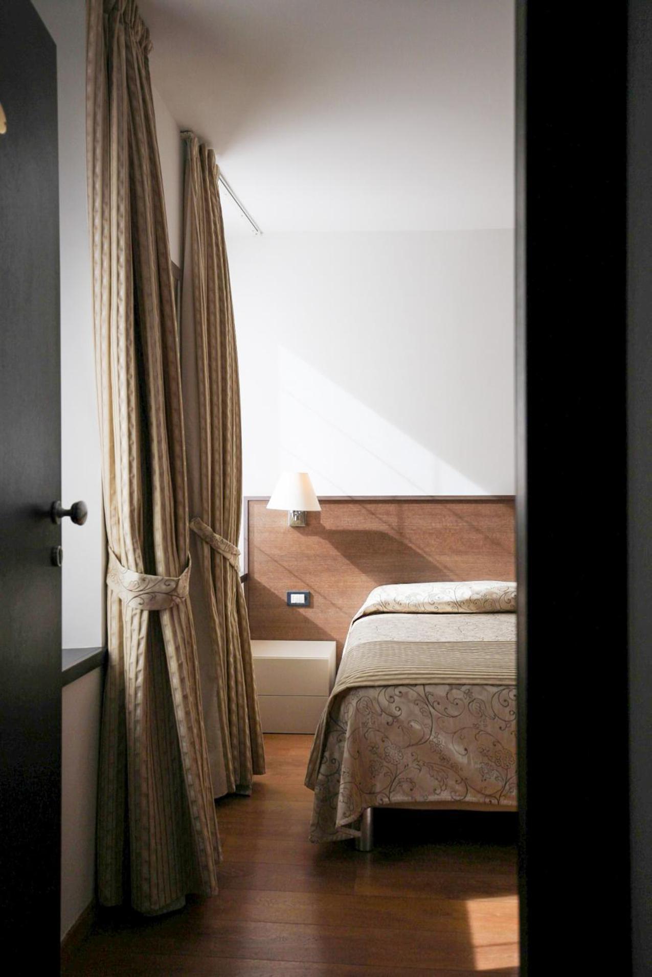 Albergo Antica Locanda Clusone Esterno foto